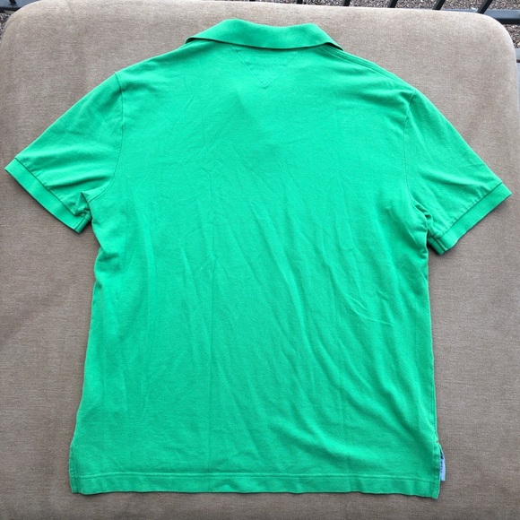 Classic Fit Tommy Hilfiger - Picture 2 of 4